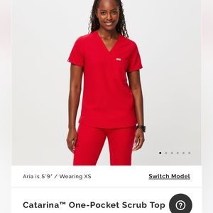 Pop Red Figs scrub set L